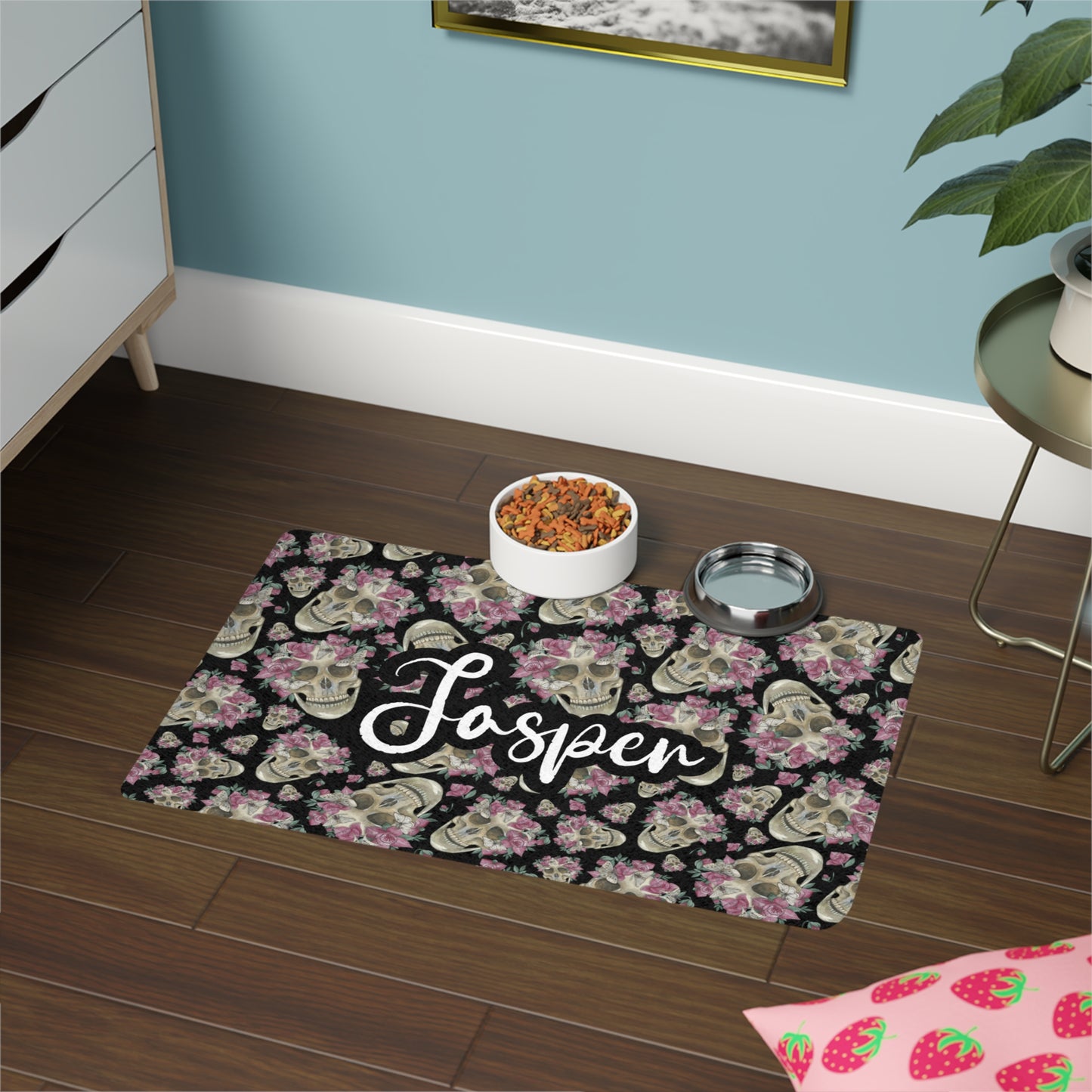 SKULLS PET FOOD MAT